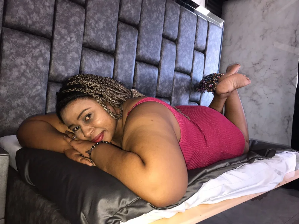 MoriahReing offline chatrum