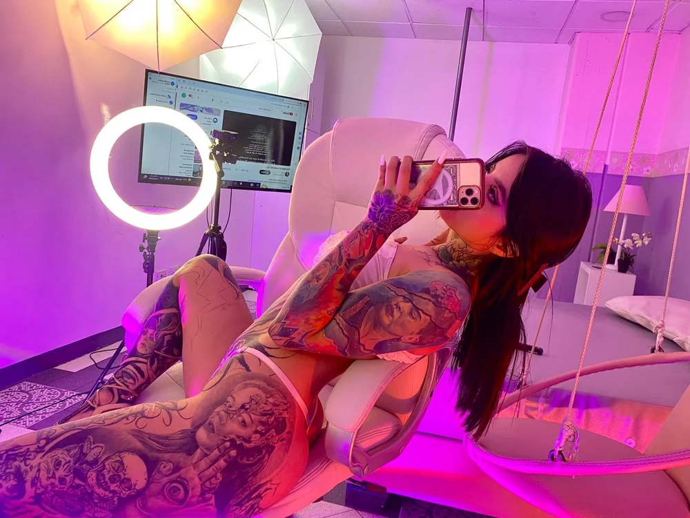 Violett96 offline chatrum