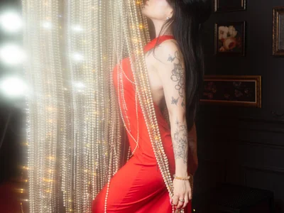 Wet__Bunny 離線 XXX 聊天