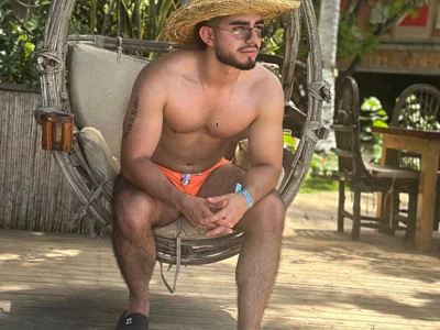 Chat +18 off-line de zayn_maximoff