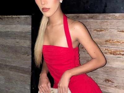 EllaineCumSlot - Trans 