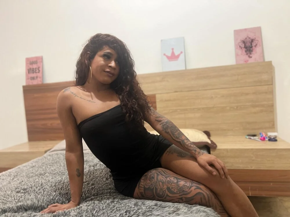 Kenny_Town Chat XXX offline