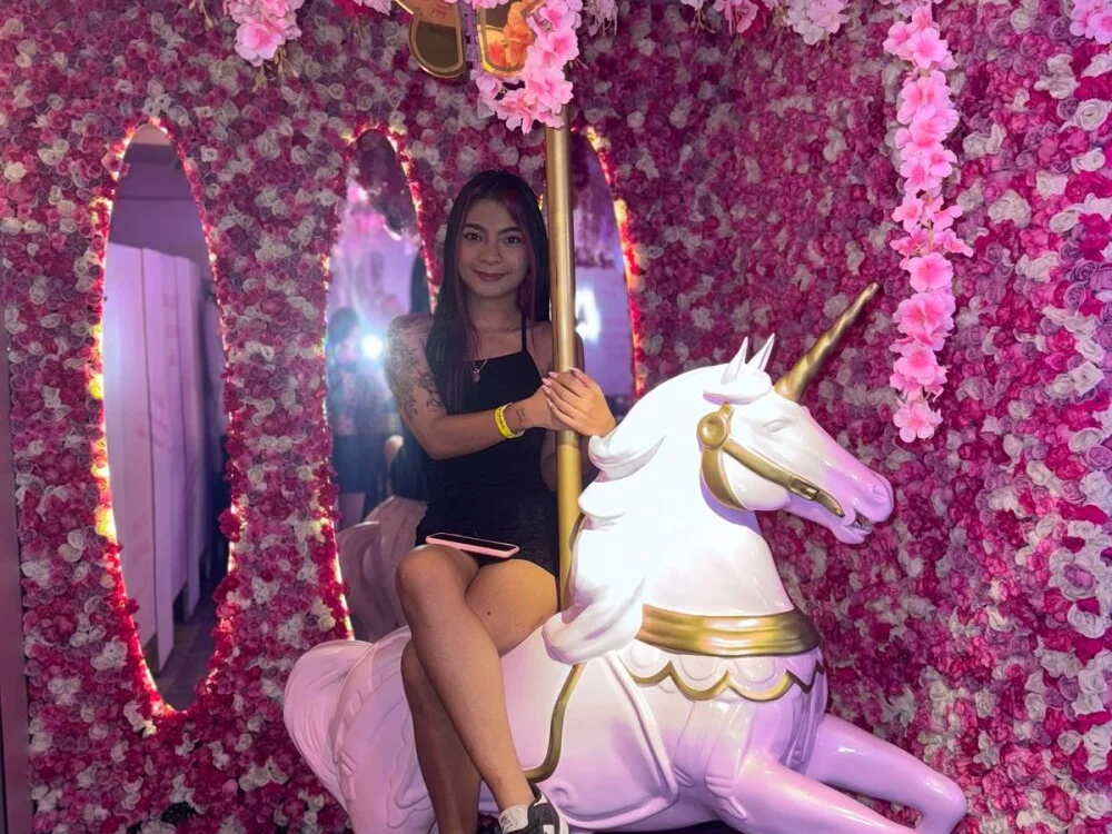 Czat XXX offline – SusiJames_