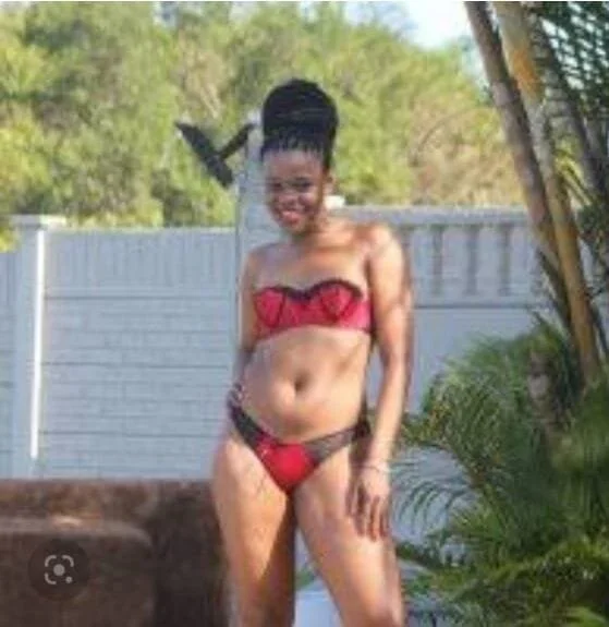 EROTIC_EBONY83 offline chatrum