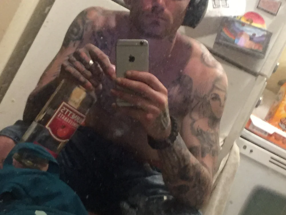 Deezy666@xh's Offline XXX Chat