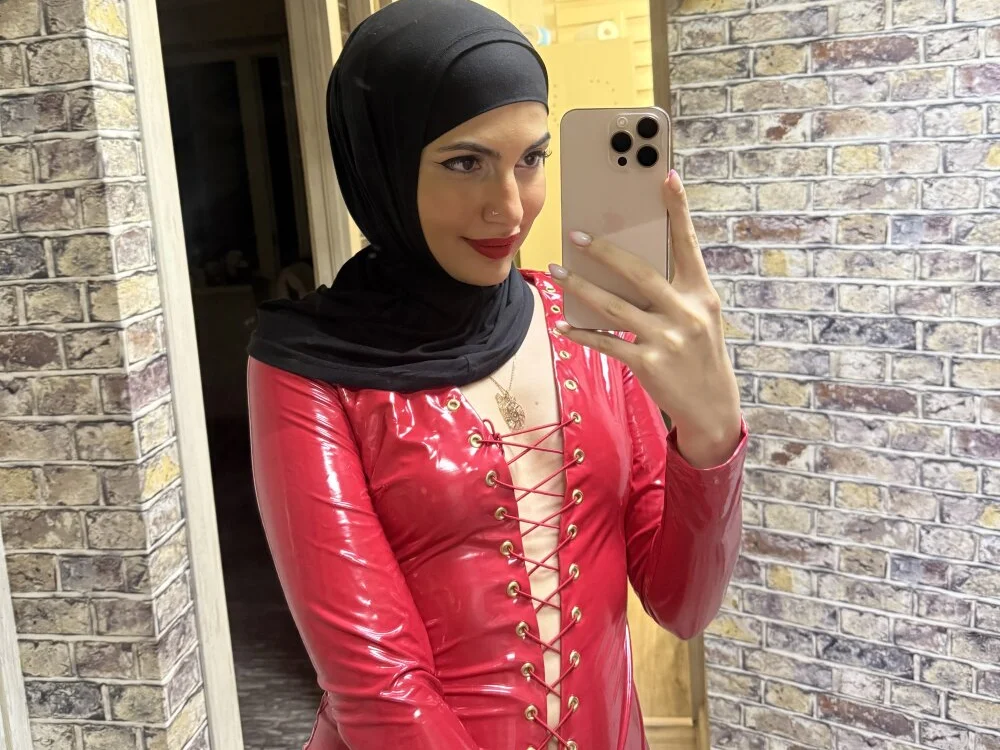 GumusGuray's Offline XXX Chat