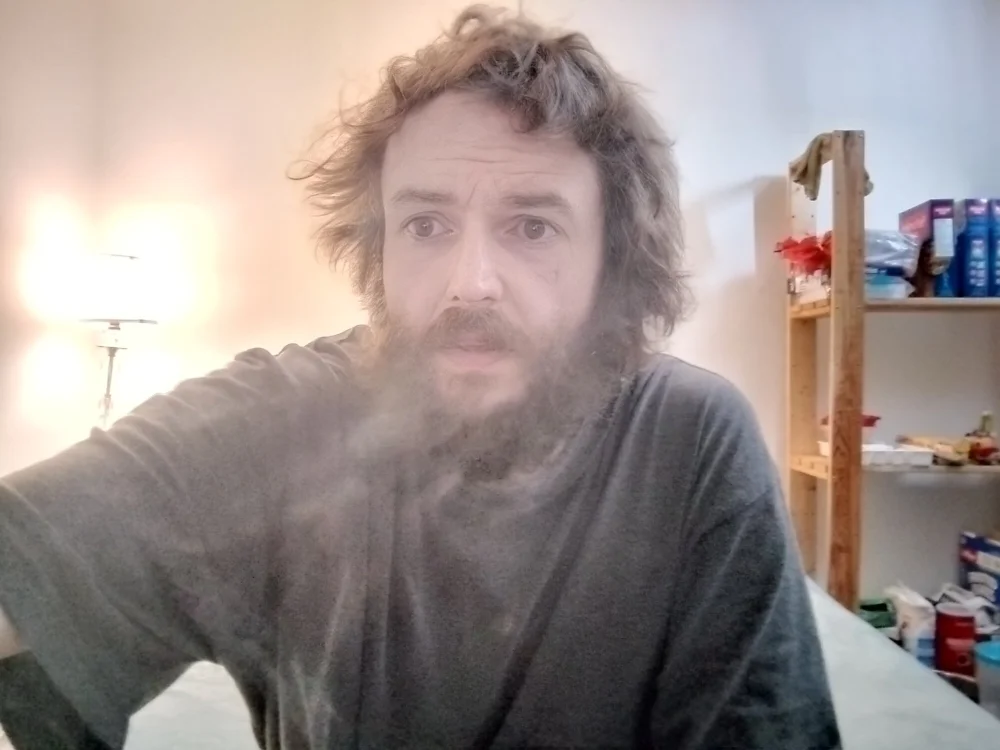 benefit313d12's Offline Chat Room
