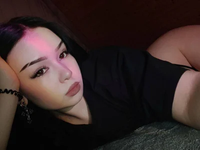 Velvet_Eyes - Girl 