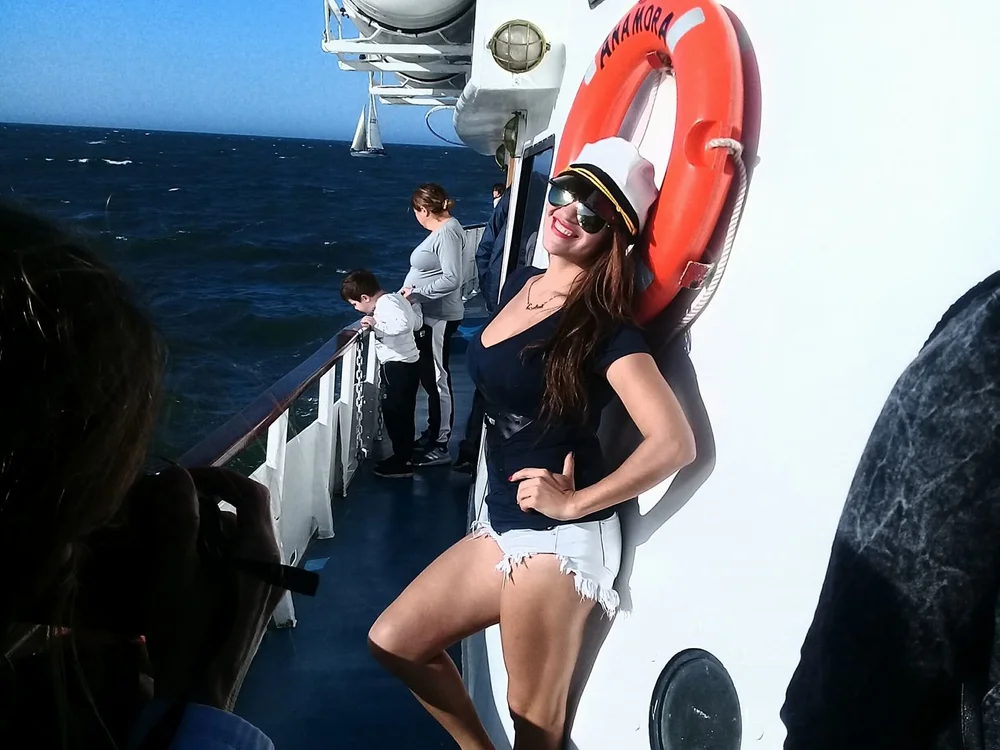 Dani_kitty19's Offline XXX Chat