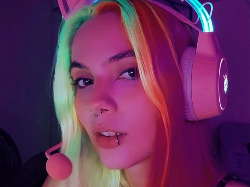 VirginaNallie offline XXX-chat