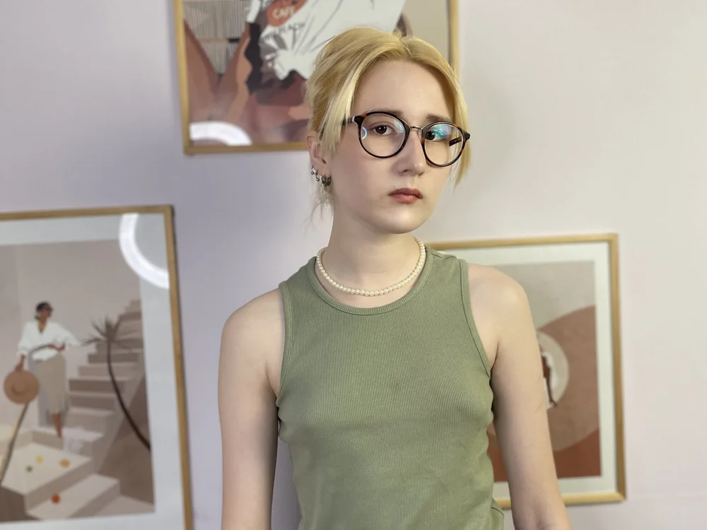 DianeDuncan offline chatrum
