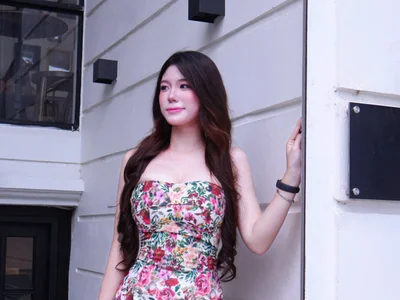 Nganshow - Couple 