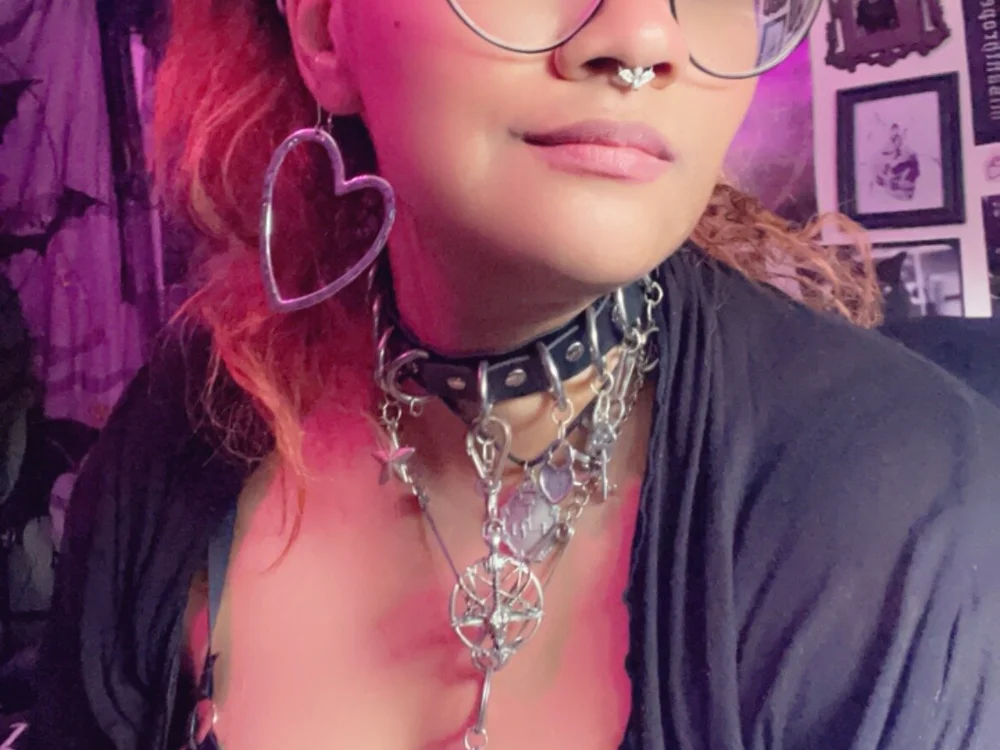 DollLustxX's Offline XXX Chat