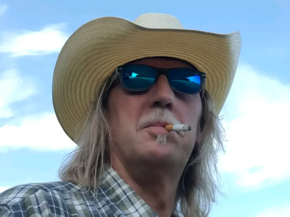 WyattEarp1964 Chat XXX offline