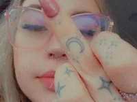 sedatedshay Chat XXX in diretta