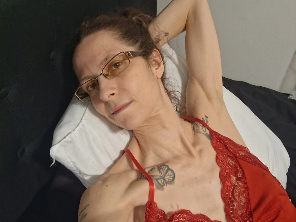 StarrBurst Adlı Modelin Çevrimdışı XXX Sohbeti