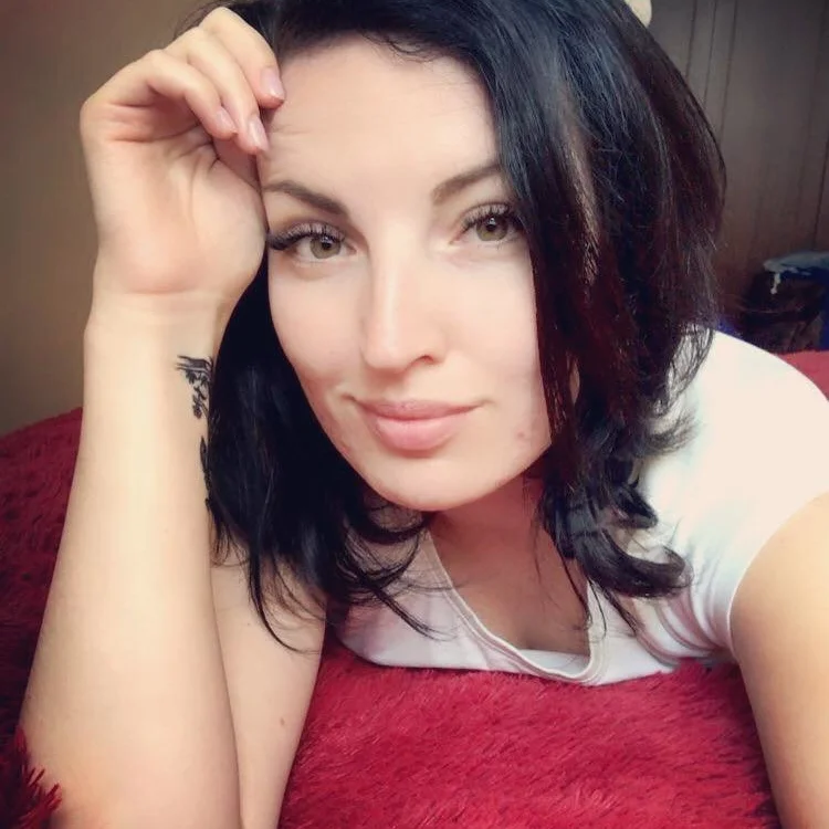 TaraPearl's Offline Chat Room