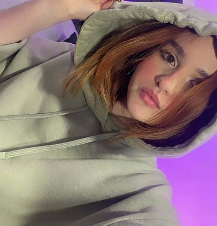 Офлайн-чат XXX thewhitegoddess