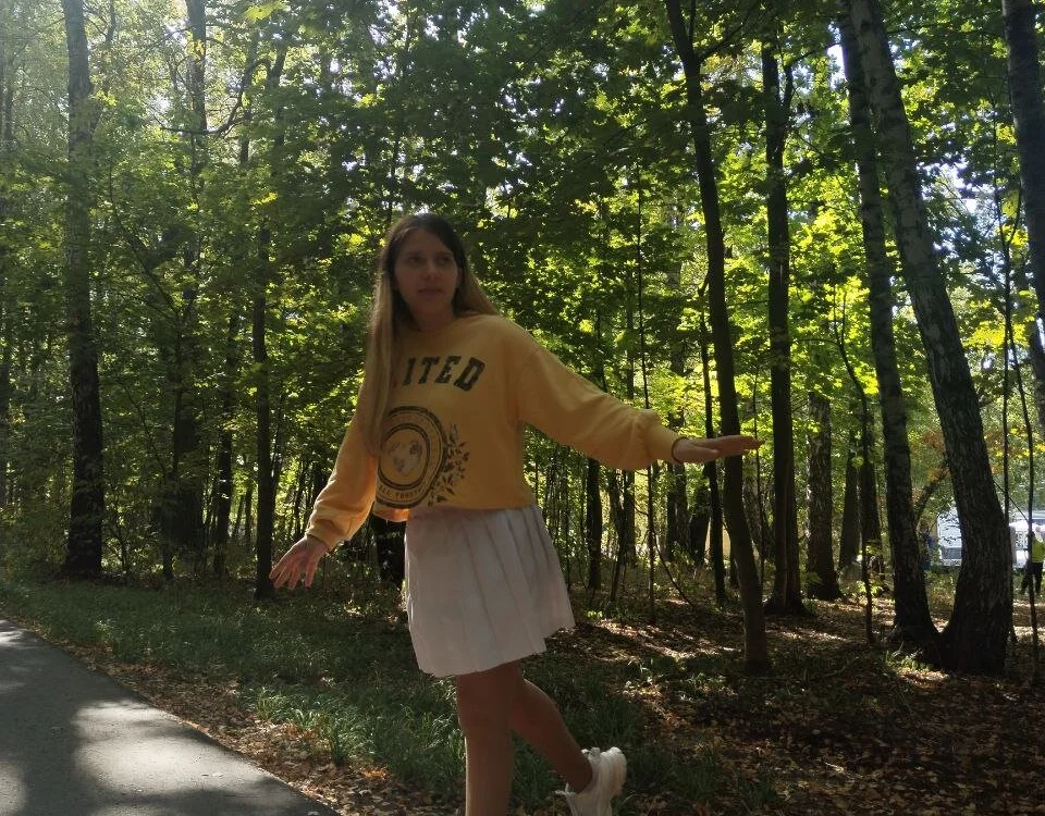 AudreyHartford offline chatrum