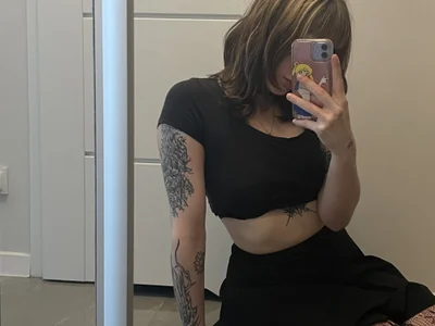 LaraLovely