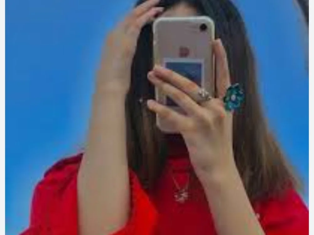 Naughtybhabhi123's Offline XXX Chat