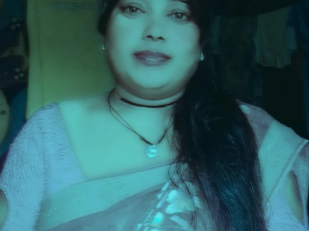 Cut_riya62's most recent online preview