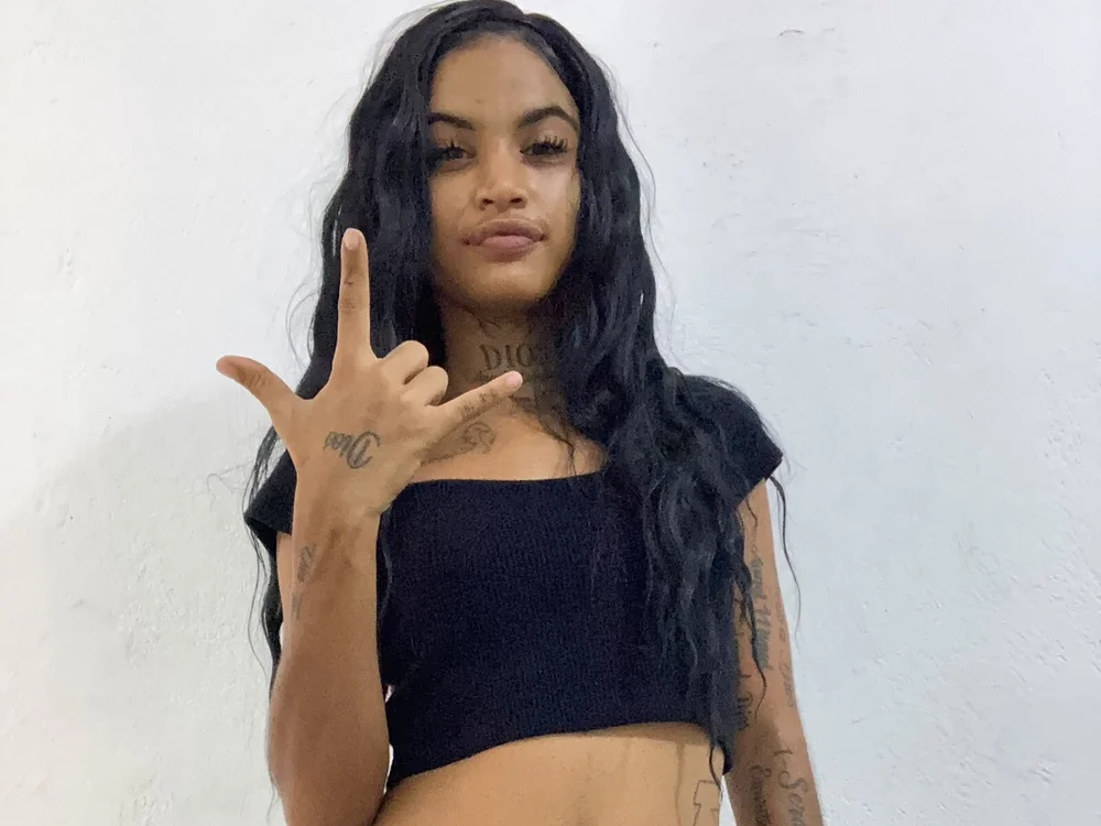 LaReynaZendeyaElite Chat XXX offline