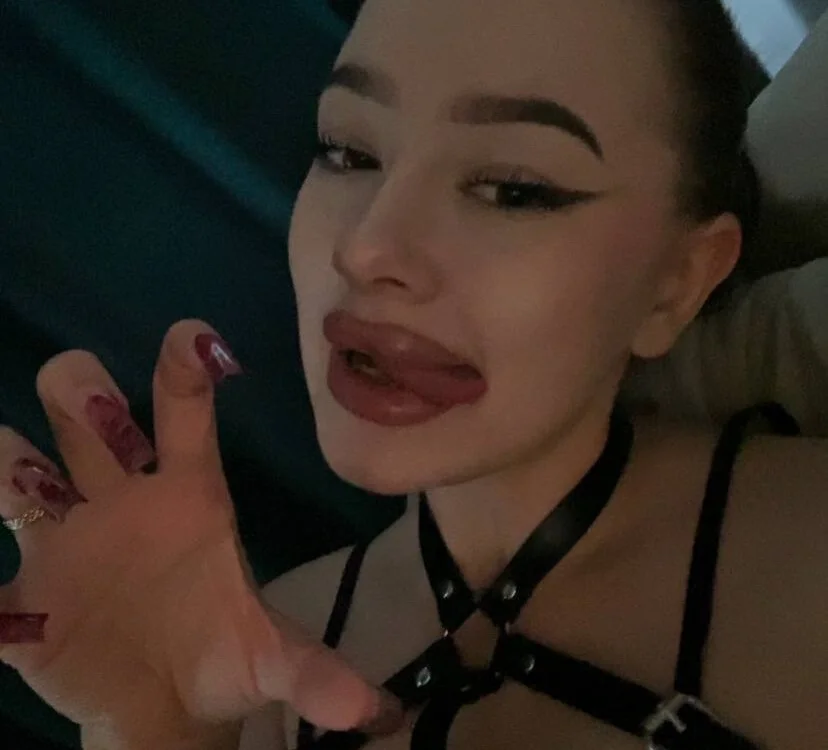 Chat XXX offline de Babyarigoddamnss