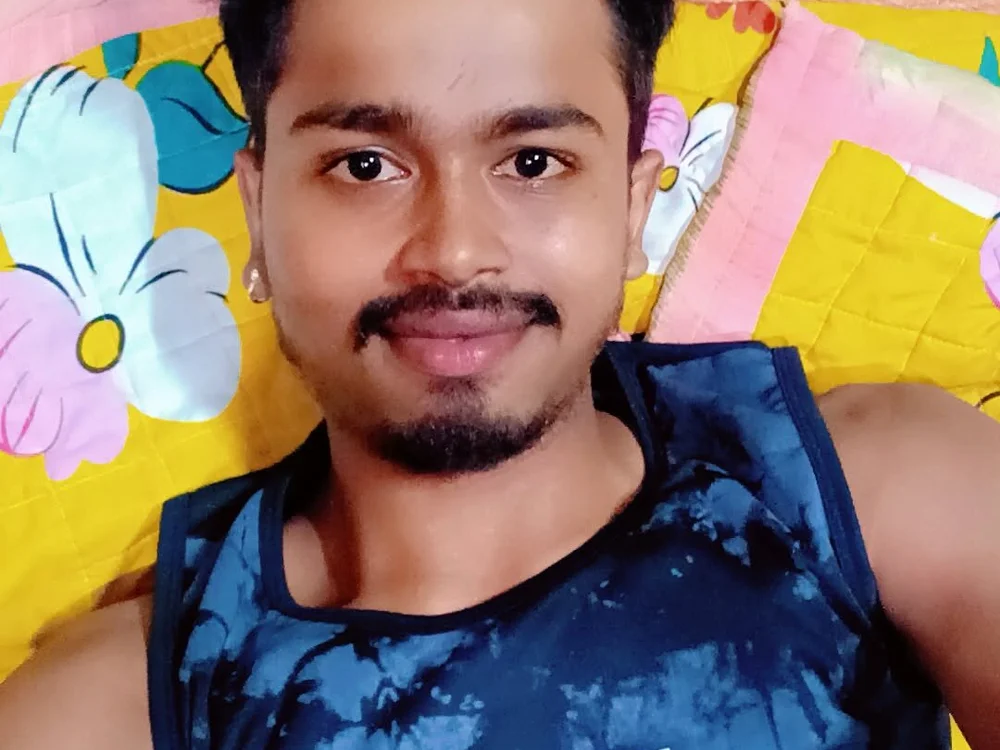 Rohit_Rajput69's Offline Chat Room