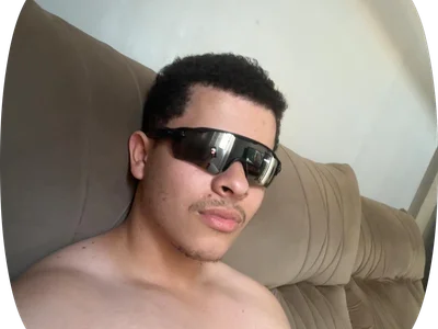 daniel7767 — live male cam