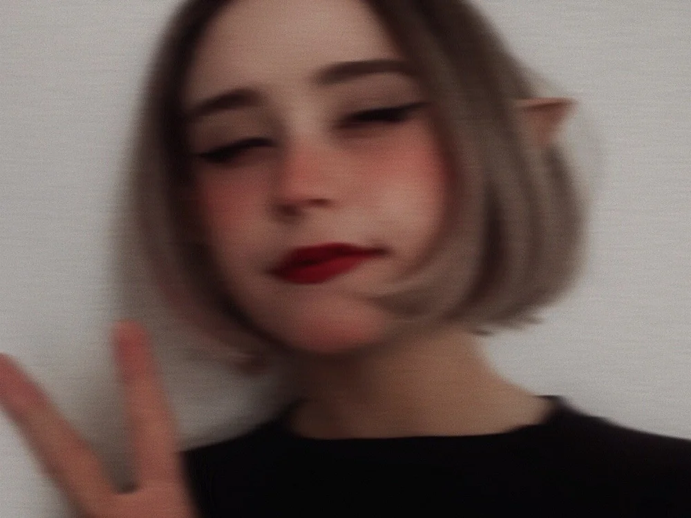 cutevampire's Offline Chat Room
