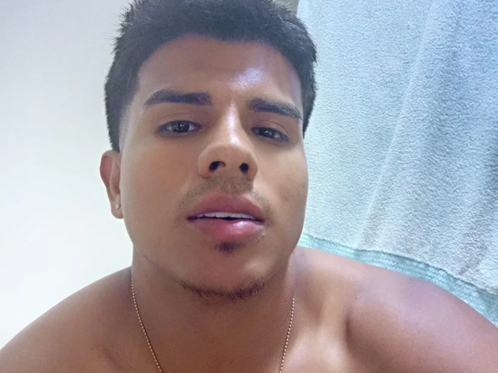 Hunter_master Offline XXX Chat