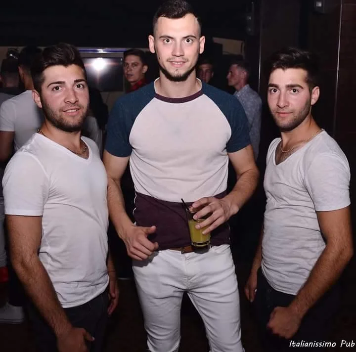 TeensInLove's Offline XXX Chat