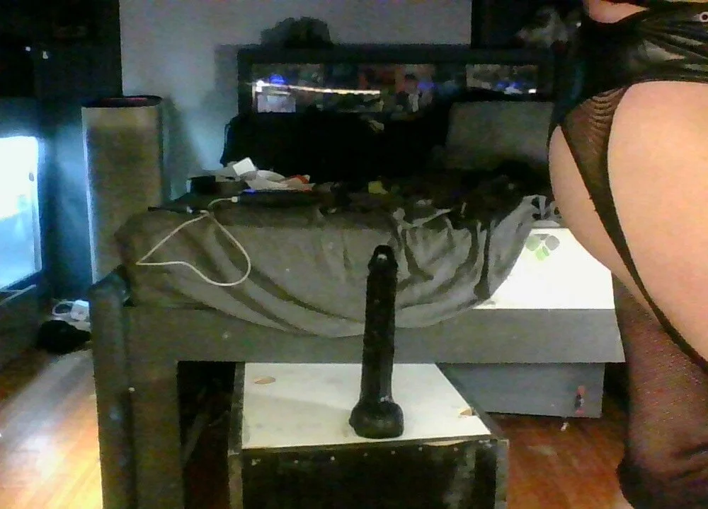 kinkycdslutsv 的封面照片