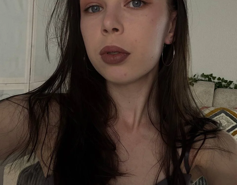 Sharylee's Offline Chat Room