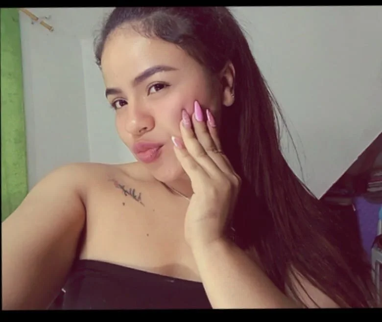 Danna_Fierce offline chatrum