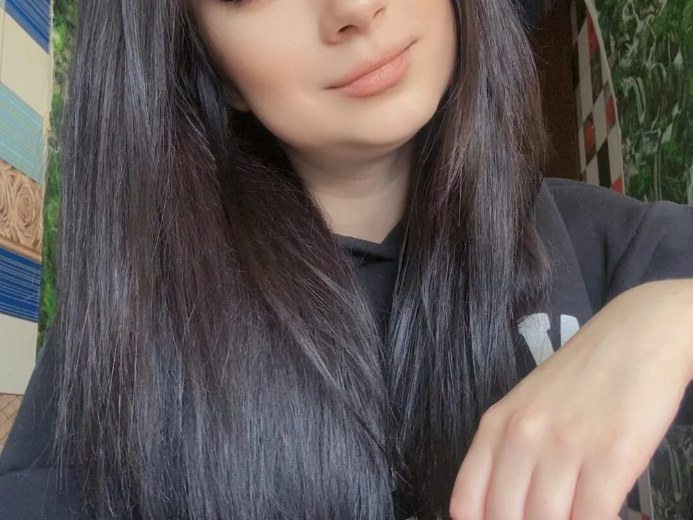 MissElya's Offline Chat Room