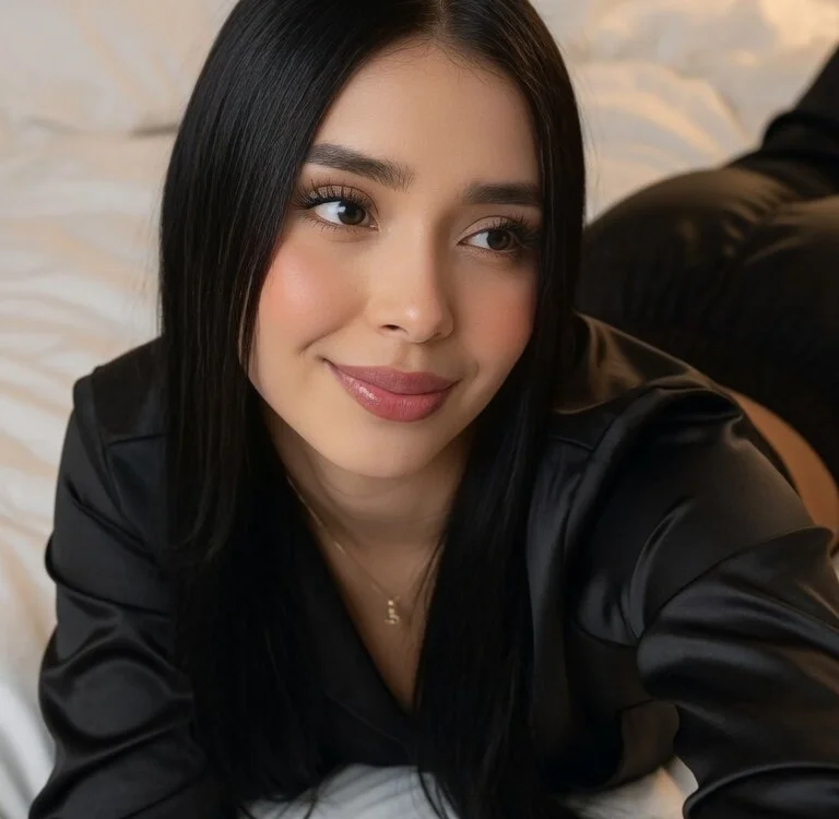 MiaSofia__ Chat XXX offline