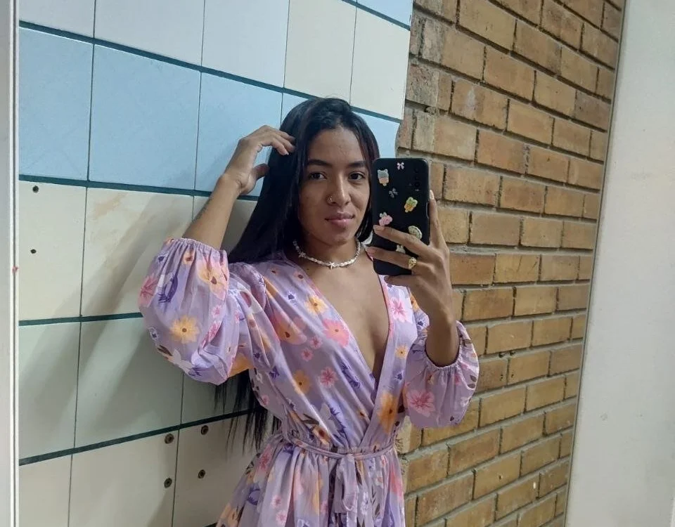 Auroramoon_ offline chatrum