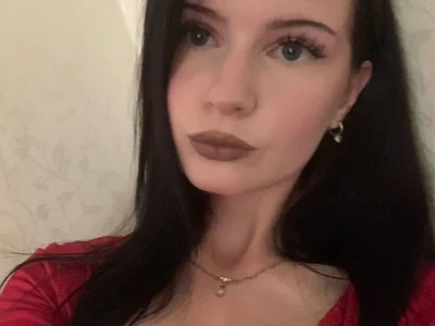 Tinny_Glass - Girl 