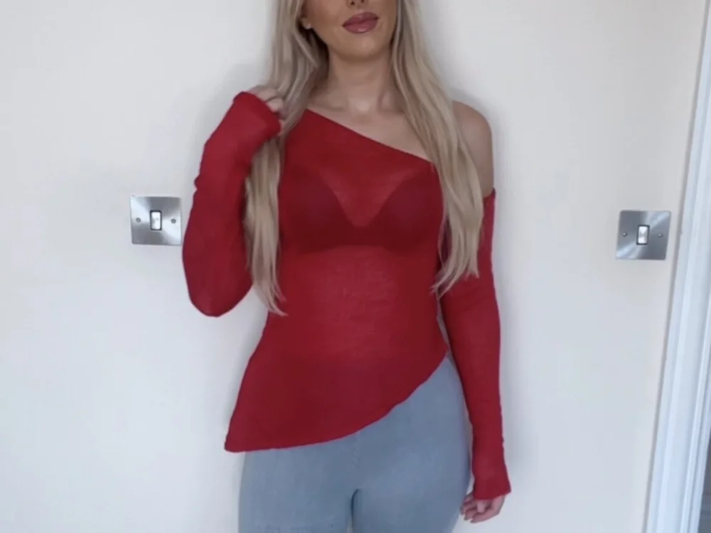 HollieXOX's Offline XXX Chat
