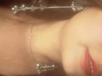 yourbabygirl77's webcam live show