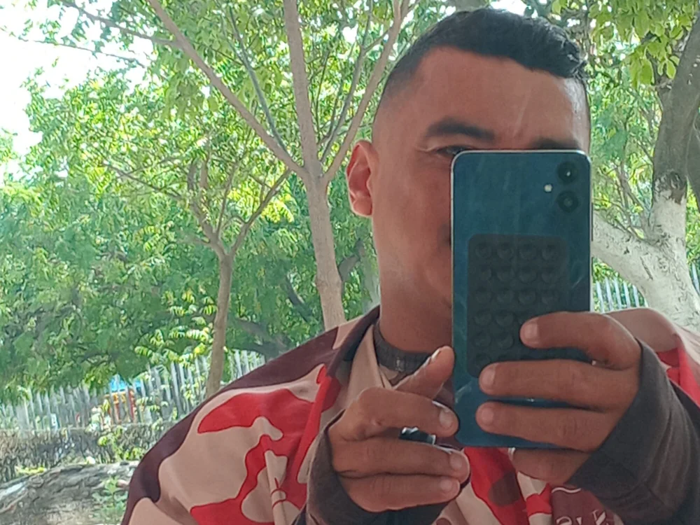 arrechoxx Offline XXX-Chat