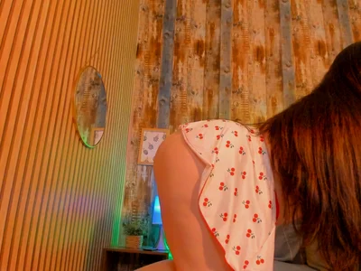 LolaVillalobos - Girl 