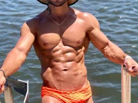 leonardoFitxxx