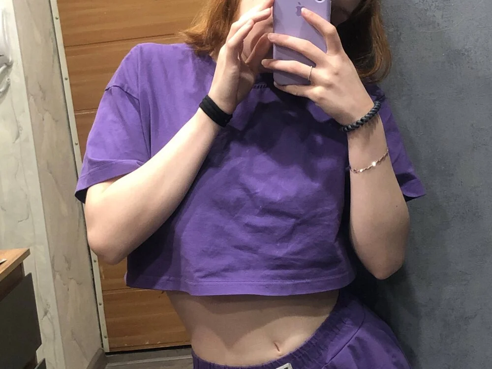 دردشة FoxLina الجنسية دون اتصال