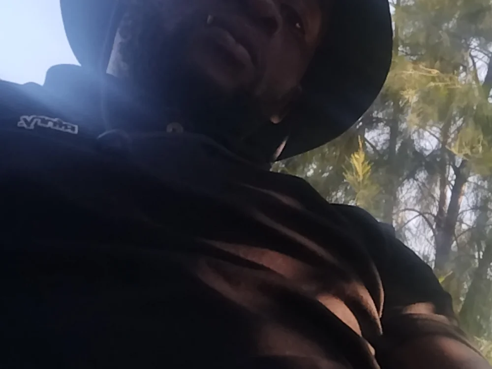 Xitsundzuyo offline XXX-chat