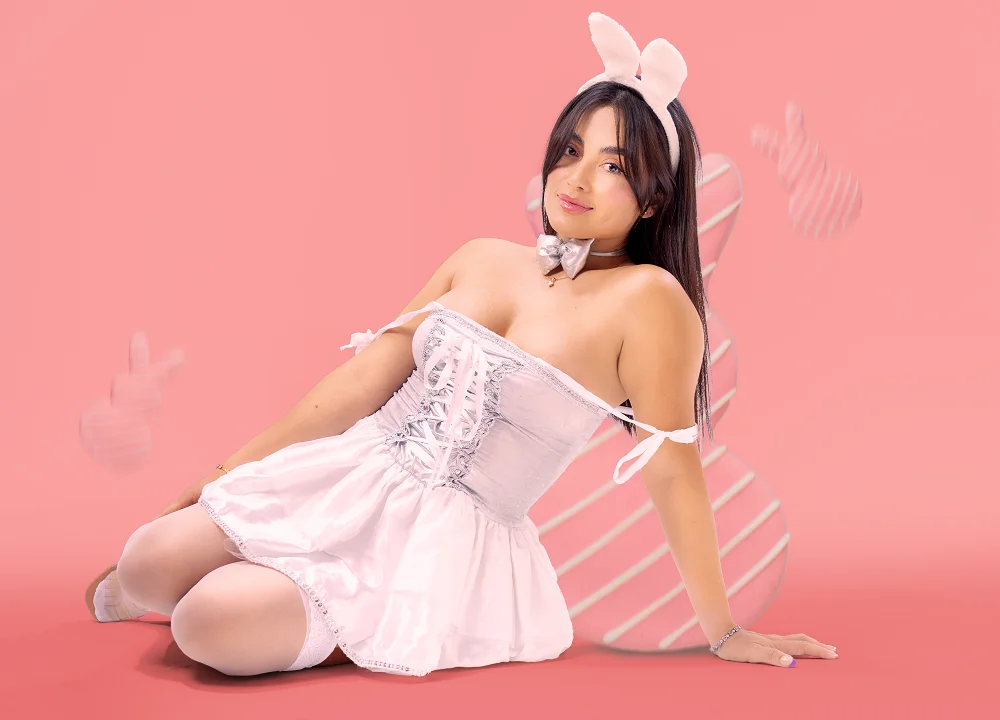 caro_angell's Offline XXX Chat