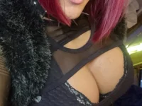 XeniaCosmoCD's webcam live show