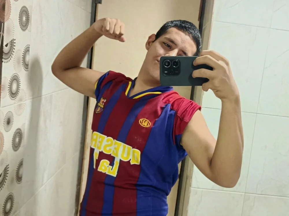 Chat XXX offline de thestarboy_max